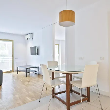 Winahost Pedralbes Apartamento *